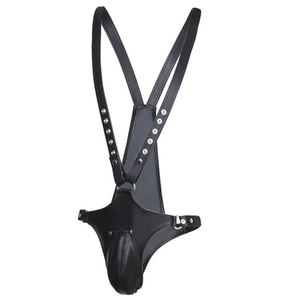 Experience a quick transformation in your BDSM play with our Leather Stud Chastity Belt. This stylish accessory, with its studded pattern, is an excellent example of control without delay, offering an increase in dominance and allure.