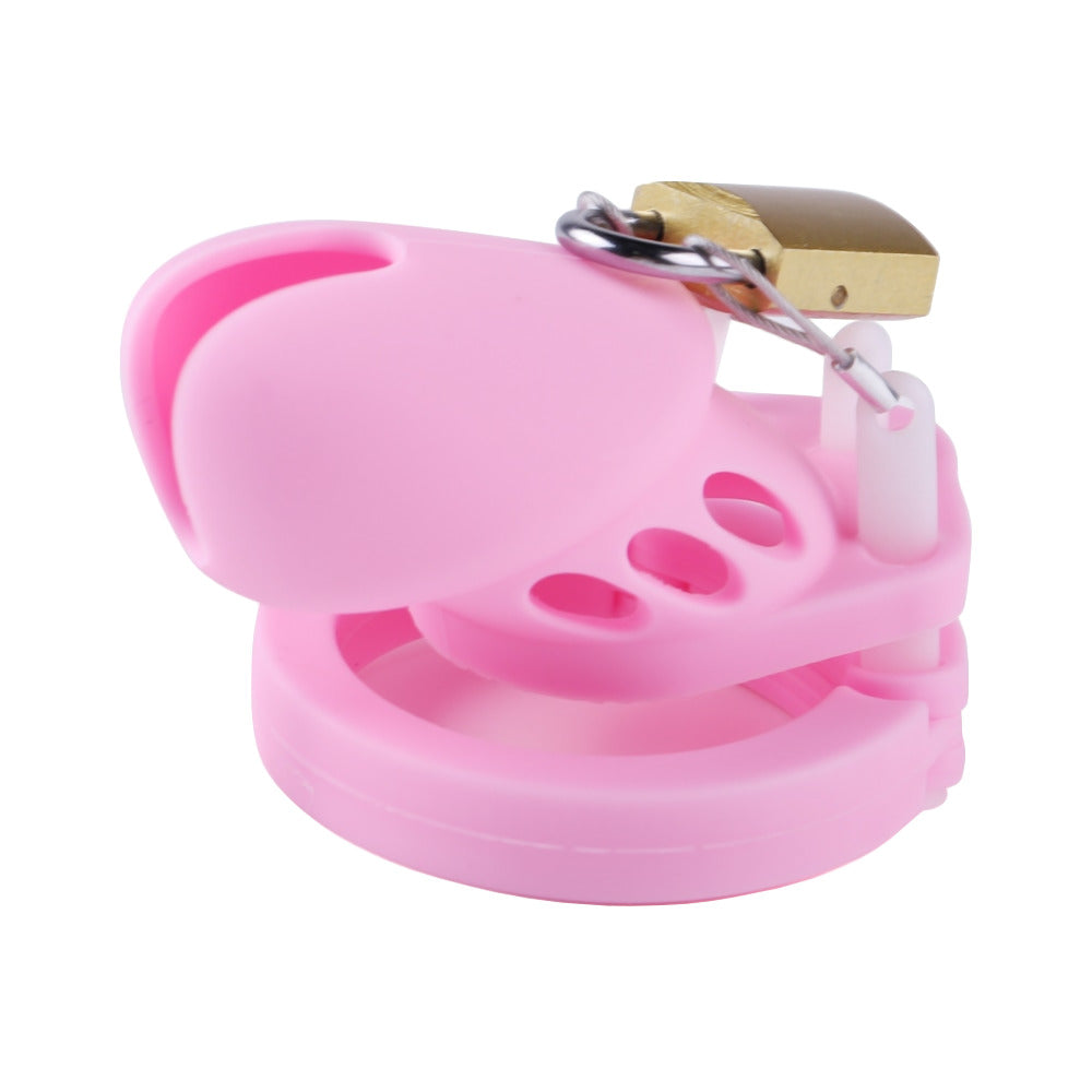 Experience ultimate control with our premium locking silicone device, an affordable alternative to expensive metal penis cages. Designed for serious wearers, it prevents injuries while offering comfort during extended wear.