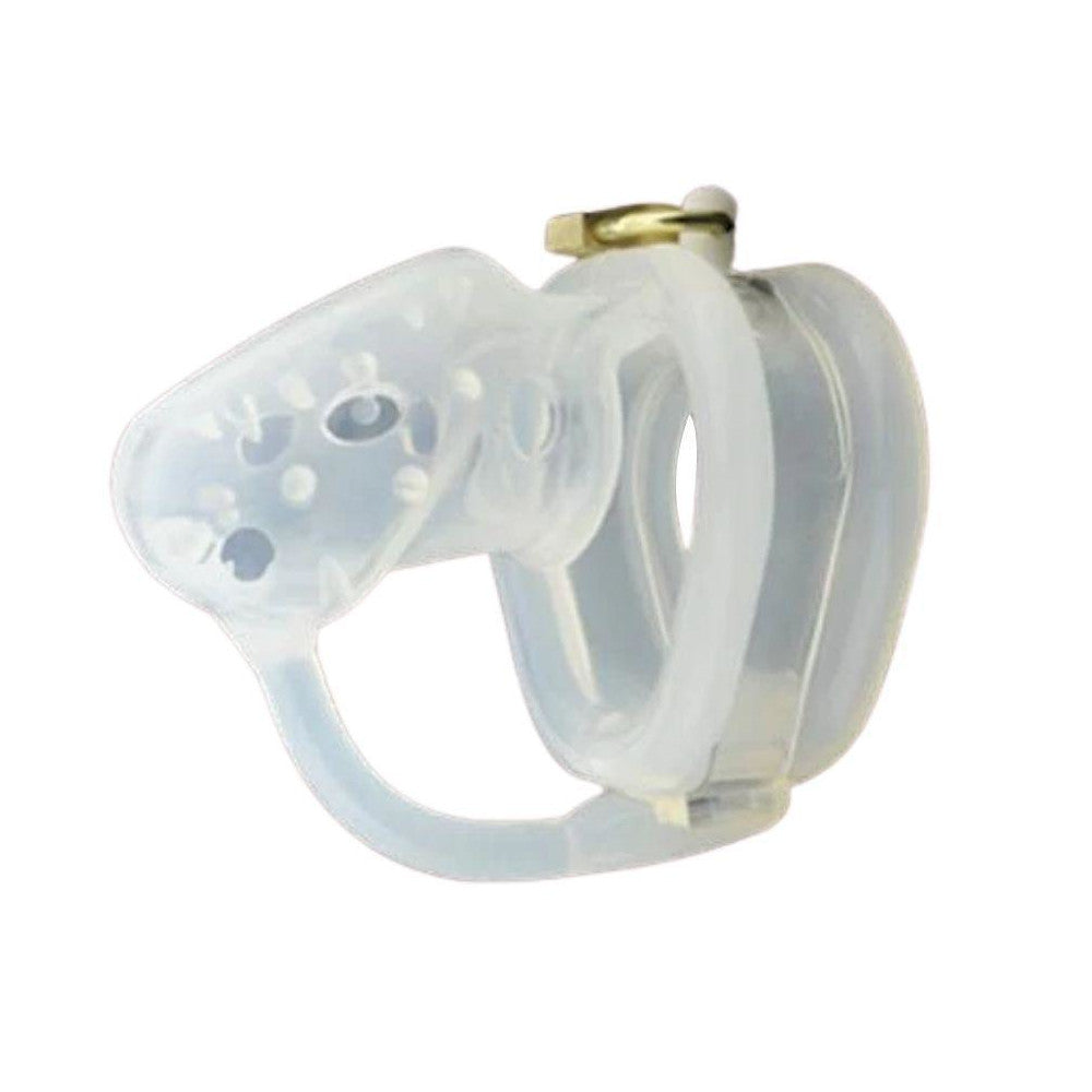 For swimming enthusiasts, the Eager Wiener kit is designed to remain discreet under a speedo or swim shorts. Its lightweight, water-resistant silicone ensures comfort without visible outlines.
